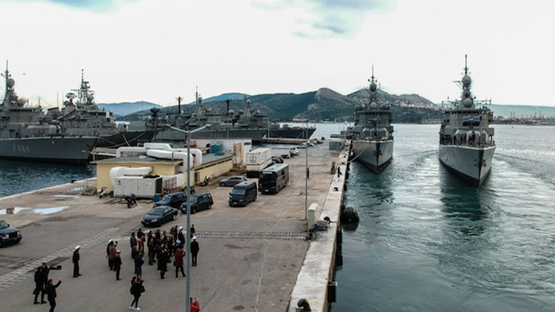 Σαλαμίνα: Σύλληψη δύο Ρουμάνων για κατασκοπία