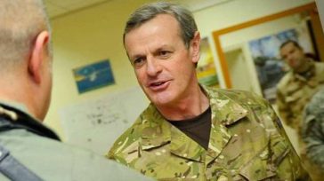 Πολεμικός παροξυσμός για 3ο Παγκόσμιο Πόλεμο από τον Βρετανό στρατηγό Σερ Ρίτσαρντ Σίρεφ