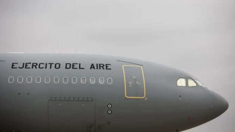 Παρεμβολές στο GPS του αεροσκάφους, που μετέφερε την Ισπανίδα υπουργό Άμυνας