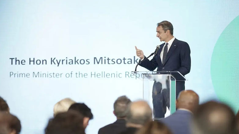 Μητσοτάκης: «Υπό εξέταση η απαγόρευση των social media σε ανήλικους κάτω των 16 ετών»