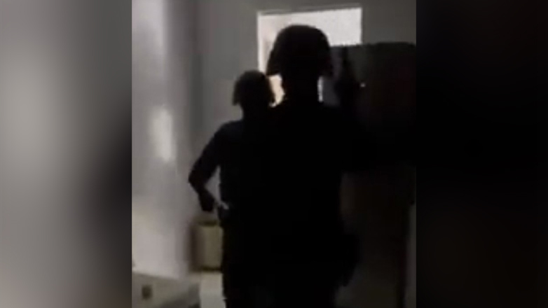 Βίντεο από έφοδο της ΕΛ.ΑΣ. σε περιοχές της Δυτικής Αττικής, για την εξάρθρωση εγκληματικής οργάνωσης