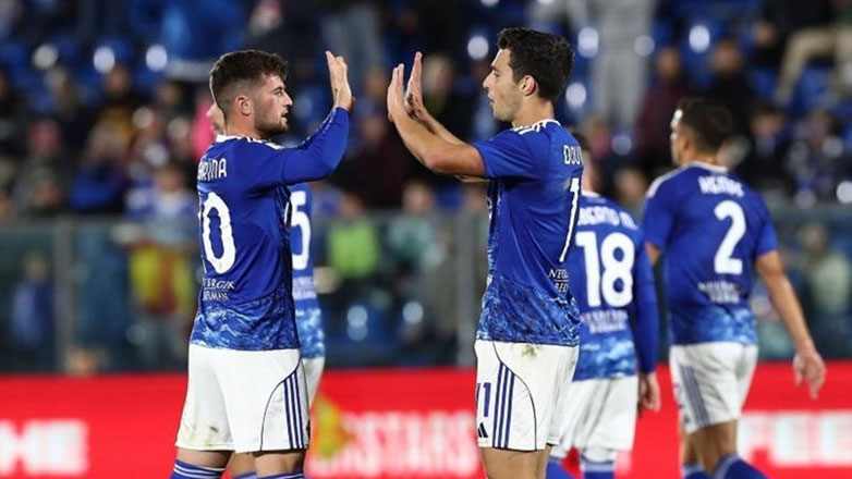 Ιταλία: Η Κόμο του Δουβίκα στους «16», 3-0 τη Σασουόλο