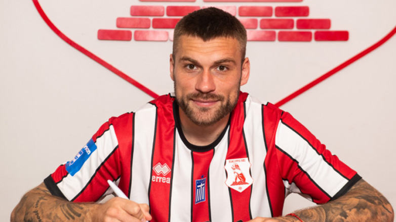 Ανακοίνωσε Κάλινιν ο Πανσερραϊκός