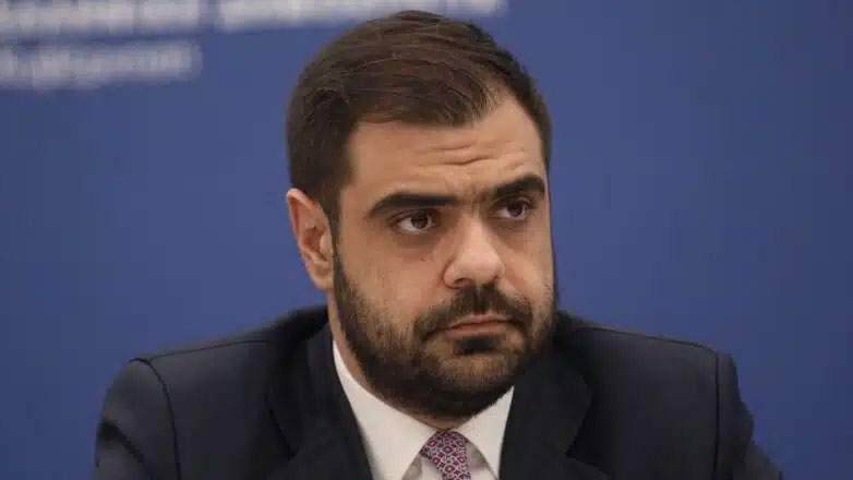 Ταυτοποιήθηκε ο 28χρονος που απειλούσε τον Παύλο Μαρινάκη