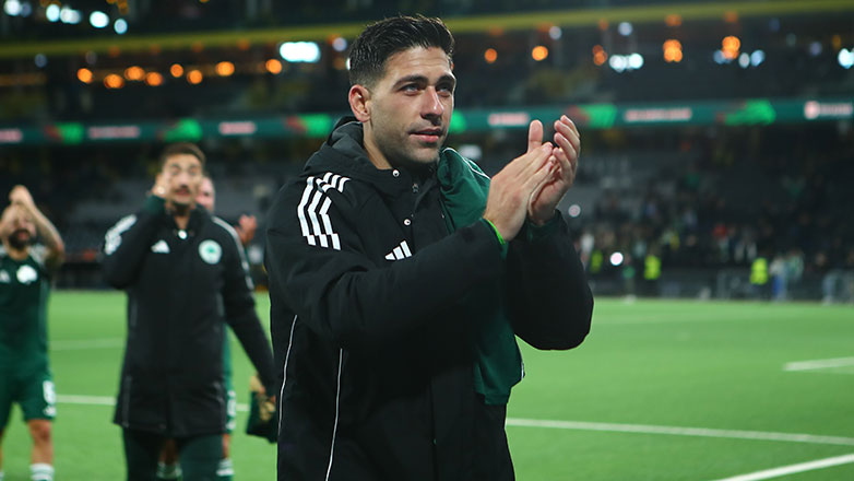 Μπακασέτας: «Πολλά συγχαρητήρια στον Κόντη, δείξαμε ότι είμαστε ομάδα»