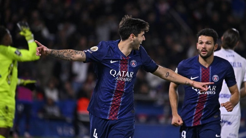 Γαλλία: Σταθερά στην κορυφή η Παρί, 2-0 την Οσέρ