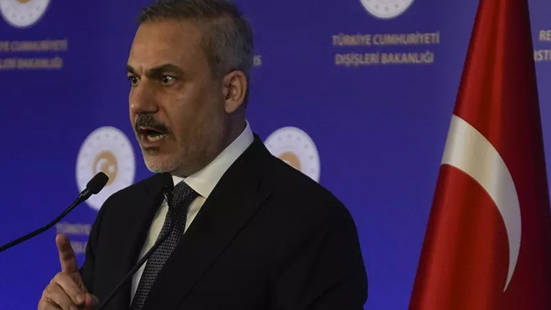 Προκλητικός Φιντάν απέναντι στην Ελλάδα: «Παραβιάζονται τα δικαιώματα της μουσουλμανικής μειονότητας»