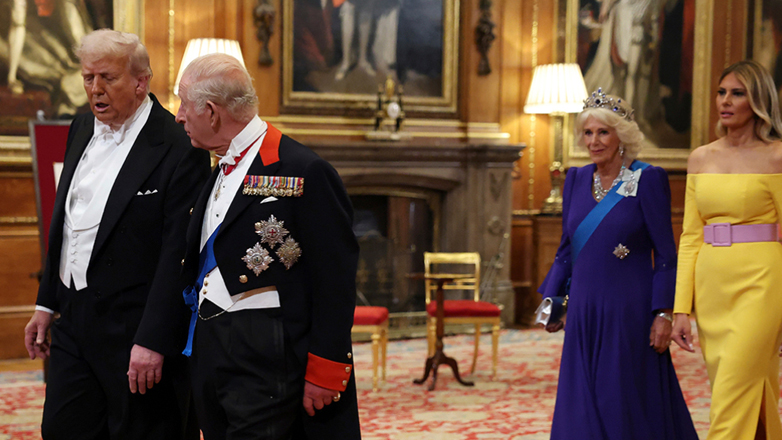 Telegraph: Ο ρόλος του Καρόλου για τη μεταστροφή Τραμπ στο Ουκρανικό