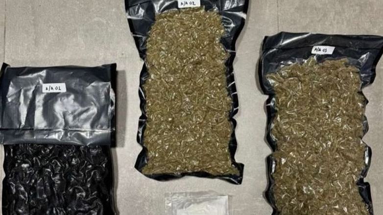 Κουβάλησε τα ναρκωτικά από τον Πειραιά και συνελήφθη στη Σάμο