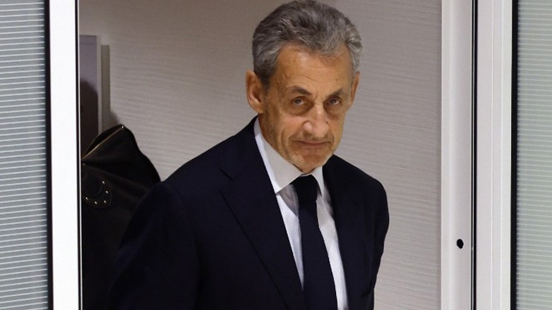 Σαρκοζί: Δεν ελπίζει σε απονομή χάριτος από τον Μακρόν – Θέλει να αναγνωριστεί η «εντιμότητά» του