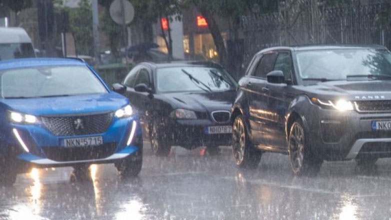 ΕΜΥ: Ισχυρές βροχές και καταιγίδες προβλέπονται από αργά το βράδυ