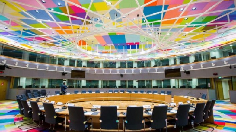 Το Συμβούλιο της Ε.Ε. επαναφέρει τα περιοριστικά μέτρα κατά του Ιράν