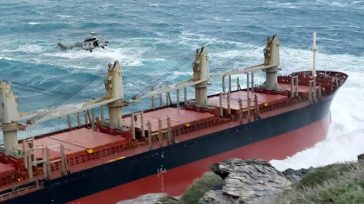 Υεμένη: Φορτηγό πλοίο με σημαία Ολλανδίας δέχθηκε επίθεση κοντά στο Άντεν