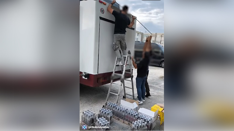 Στα χέρια των αρχών κύκλωμα λαθρεμπορίας αλκοολούχων ποτών – 10 συλλήψεις