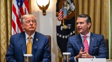 Συνάντηση – μυστήριο του Ντόναλντ Τραμπ με στρατηγούς και ναυάρχους