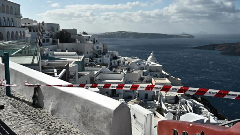 Σαντορίνη: Επιστήμονες υποστηρίζουν ότι έλυσαν το μυστήριο των 28.000 σεισμών
