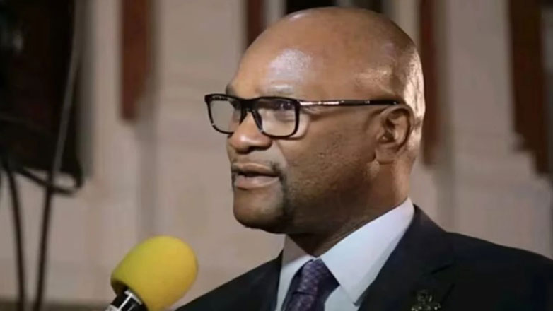 Παρίσι: Θρίλερ με το θάνατο του πρέσβη της Νοτίου Αφρικής