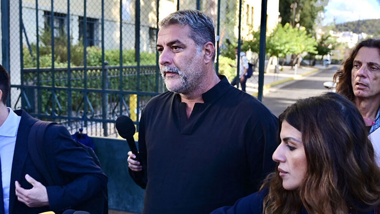 Βασίλης Μπισμπίκης: Πρόστιμο 1200 ευρώ και αφαίρεση διπλώματος για έναν μήνα – Βίντεο ντοκουμέντο μετά το συμβάν