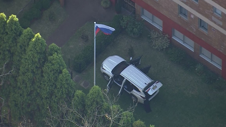 Αυστραλία: Αυτοκίνητο προσέκρουσε στο Ρωσικό Προξενείο στο Σίδνεϋ – Συνελήφθη 39χρονος