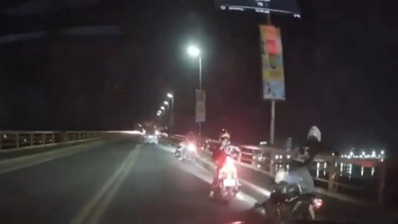 Σεισμός 6,9 Ρίχτερ σε Φιλιππίνες: Βίντεο από την τρομακτική στιγμή πάνω σε γέφυρα