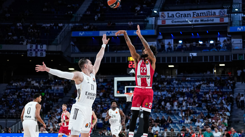 Τρομερό πρώτο δεκάλεπτο για τον Ολυμπιακό στη Μαδρίτη – 16 πόντους είχε ο Ντόρσεϊ με 4/5 τρίποντα!