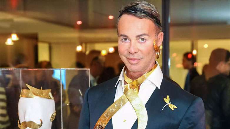 Λάκης Γαβαλάς: Δείχνει για πρώτη φορά την… τεφροδόχο του – Τι έχει ζητήσει να γίνει μετά τον θάνατό του Λάκης Γαβαλάς: Δείχνει για πρώτη φορά την… τεφροδόχο του – Τι έχει ζητήσει να γίνει μετά τον θάνατό του