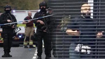 Η Βρετανία δεσμεύεται να πατάξει τον αντισημιτισμό μετά την επίθεση στο Μάντσεστερ