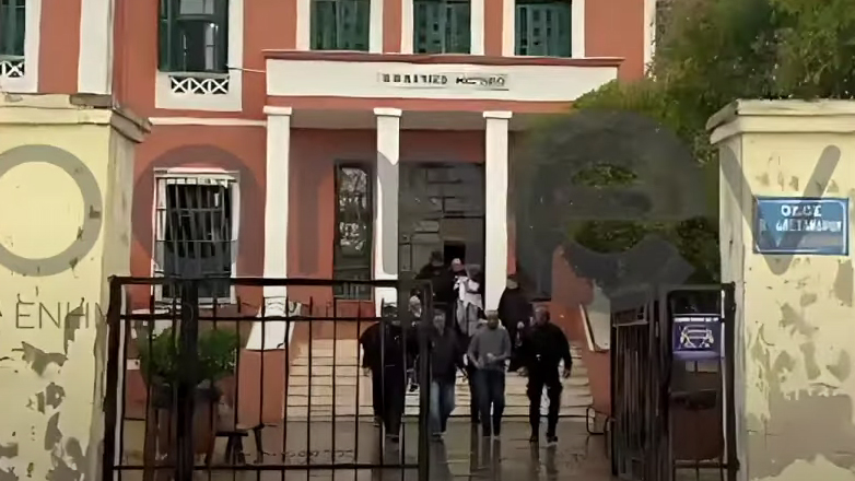 Στον Εισαγγελέα Αλεξανδρούπολης οι 13 Τούρκοι με τον βαρύ οπλισμό