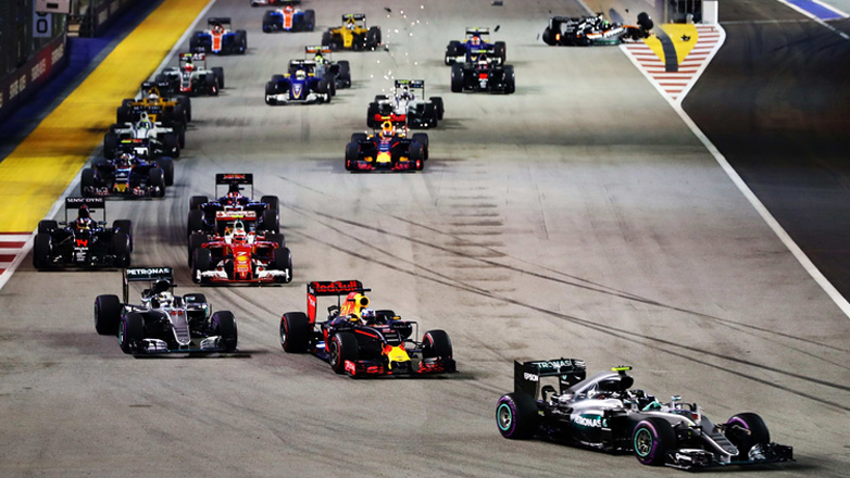 F1: Οι προβολείς είναι στραμμένοι στη Σιγκαπούρη και στον George Russell- Στις 15.00 η εκκίνηση