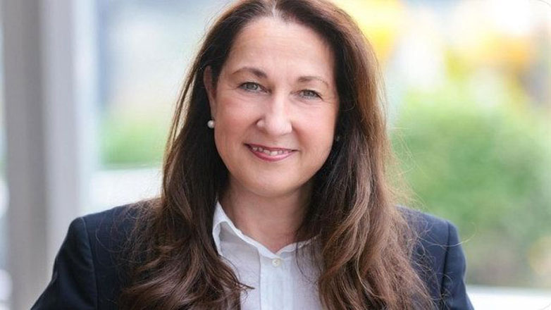 Μαχαίρωσαν Δήμαρχο στη Γερμανία