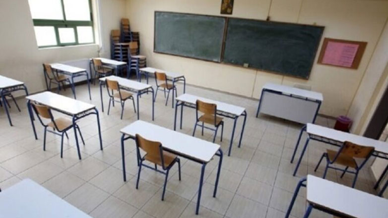 Μαθηματικός αυνανιζόταν μπροστά στις καθηγήτριες