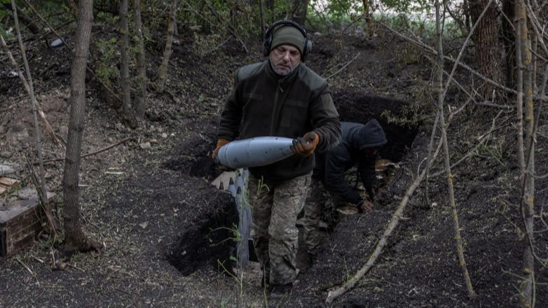 Ουκρανία: Στο μικροσκόπιο οι μυστικές δαπάνες όπλων για θέματα διαφθοράς
