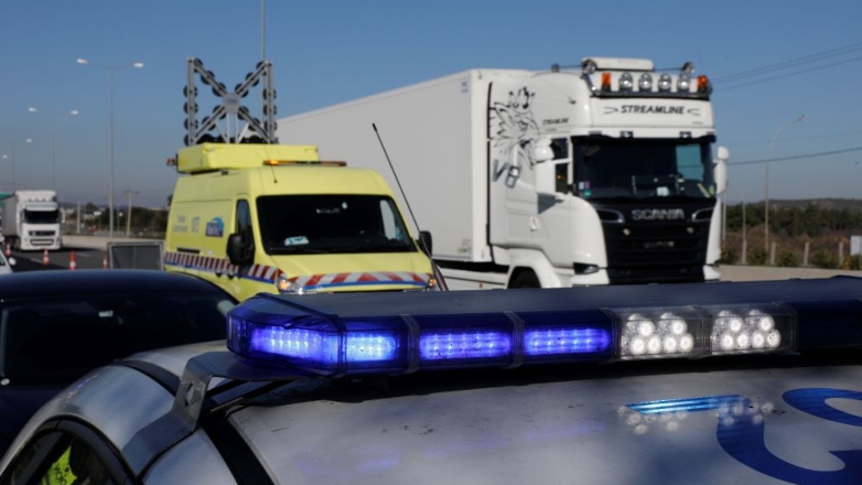 Κατερίνη: Τρεις τραυματίες σε σύγκρουση δύο οχημάτων στην ΠΑΘΕ