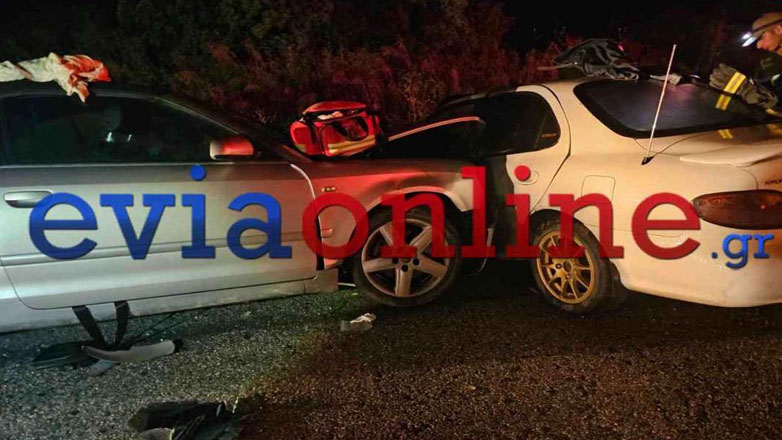 Σφοδρό τροχαίο με τρεις τραυματίες στην Εύβοια