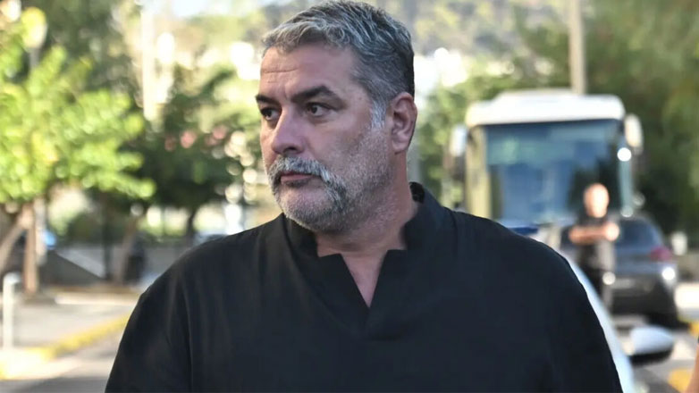 Βασίλης Μπισμπίκης: Η Εισαγγελέας πρότεινε την ενοχή του ηθοποιού – Τι συνέβη μέσα στο δικαστήριο