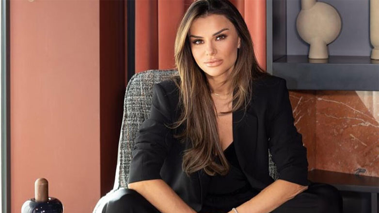 Ελένη Τσολάκη: Το πρώτο της μήνυμα μετά τη νοσηλεία της στο νοσοκομείο – «Είμαστε όλοι καλά και προχωράμε»