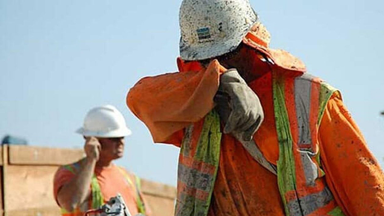 Eurostat: Οι Έλληνες δουλεύουν τις περισσότερες ώρες στην Ε.Ε.