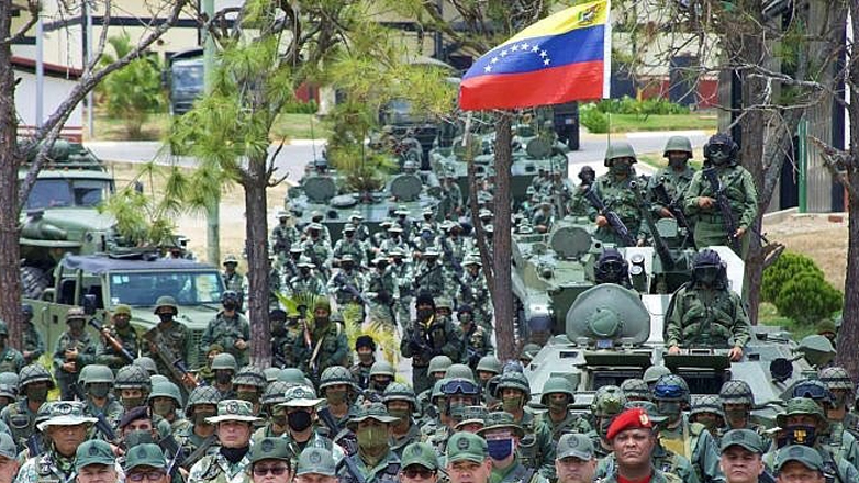Βενεζουέλα: Στρατιωτικές ασκήσεις σε απάντηση για την αμερικανική στρατιωτική παρουσία