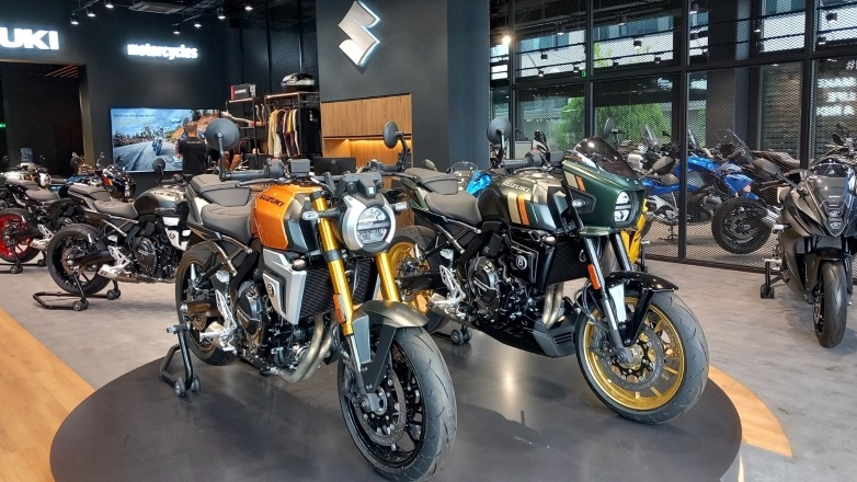 Ήρθαν οι νέες Suzuki GSX-8T και GSX-8TT