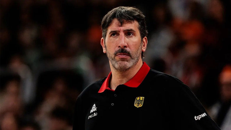 Μπάσκετ: Παραμένει νοσηλευμένος επί 25 ημέρες και έχει χάσει 16 κιλά ο Άλεξ Μουμπρού