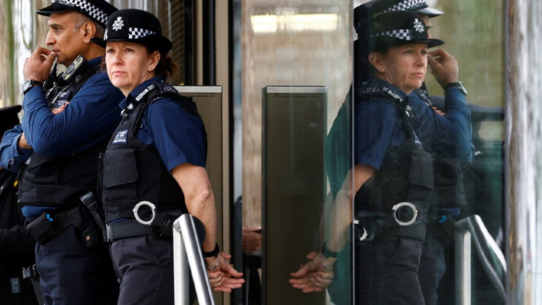 Λονδίνο: Σε κρίσιμη κατάσταση 17χρονος – Δέχθηκε πυροβολισμούς στον δρόμο