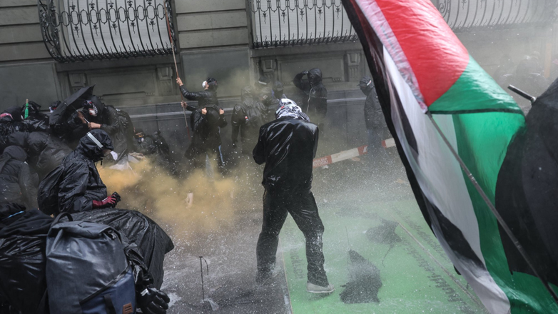 Ελβετία: Είκοσι τραυματίες και ζημιές «εκατομμυρίων» κατά τη διάρκεια φιλοπαλαιστινιακής διαδήλωσης