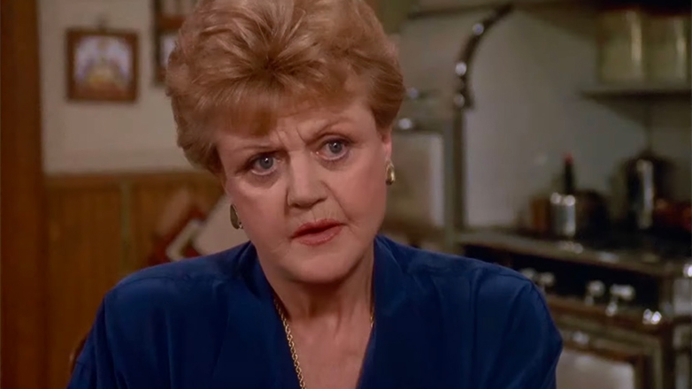 Άντζελα Λάνσμπερι: Η θρυλική «γιαγιά ντετέκτιβ» ήταν και μια σπουδαία ηθοποιός