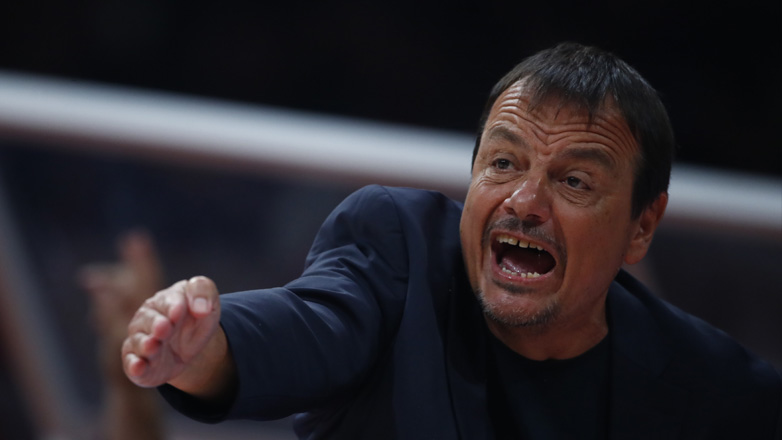 Ο Αταμάν για τη διαιτησία με τον Ολυμπιακό: «Δεν είναι αστείο, είδαμε Ελληνορωμαϊκή πάλη»