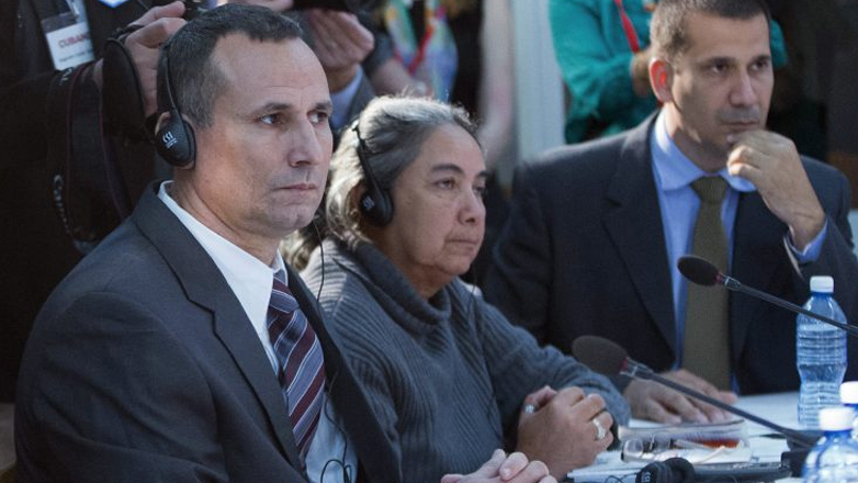 Κούβα: Ο αντιφρονών Χοσέ Ντανιέλ Φερέρ αυτοεξορίστηκε στις ΗΠΑ Κούβα: Ο αντιφρονών Χοσέ Ντανιέλ Φερέρ αυτοεξορίστηκε στις ΗΠΑ