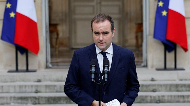 Γαλλία: Ο Λεκορνί θα παρουσιάσει προϋπολογισμό με στόχο τη μείωση του ελλείμματος στο 4,7% μέχρι το τέλος του 2026