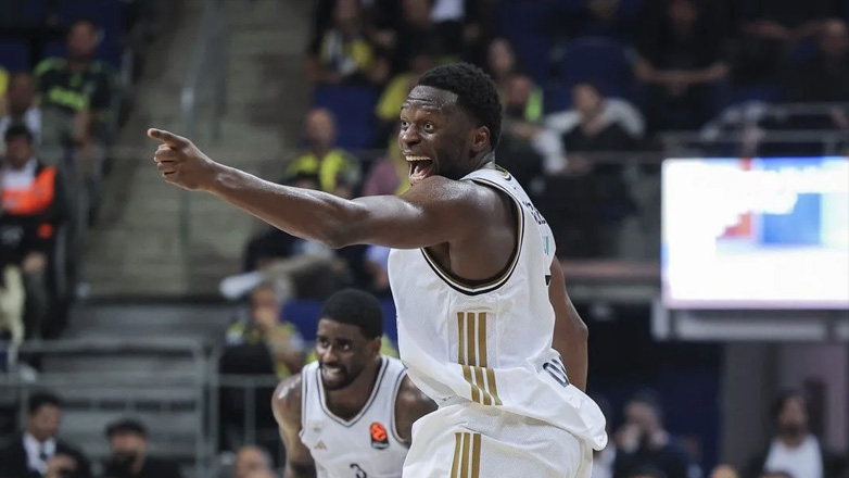 Euroleague: «Μπαμ» της Ντουμπάι στην Πόλη, συνέτριψε 93-69 τη Φενερμπαχτσέ