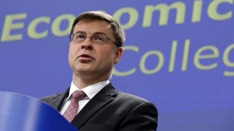 Ντομπρόβσκις: «Ο πόλεμος της Ρωσίας στην Ουκρανία κάνει κακό στις αμερικανικές εταιρείες»