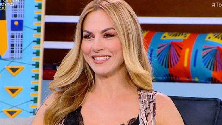 Ντορέττα Παπαδημητρίου: «Αν ερχόταν ένα παιδί, με χαρά!» — Η ειλικρινής απάντηση για τον δεύτερο γάμο