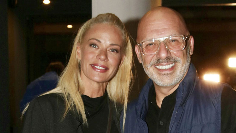 Ο Νίκος Μουτσινάς και η Ζέτα Μακρυπούλια στην πρεμιέρα της Ματίνας Νικολάου